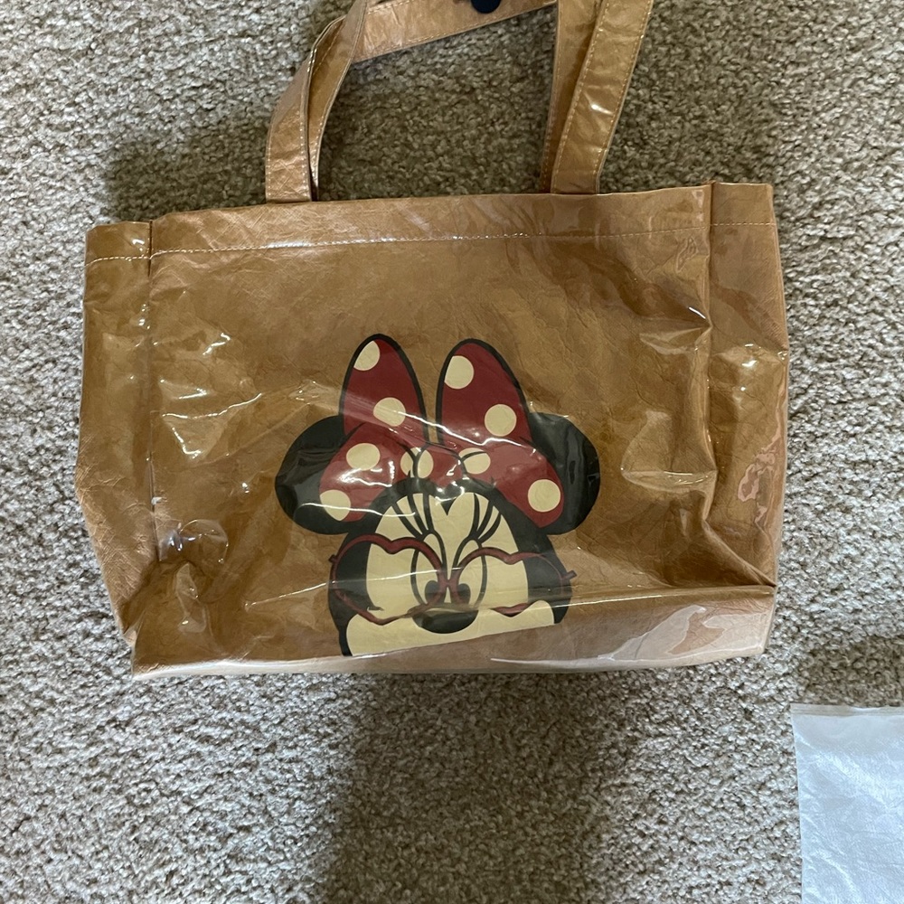 Zara Disney Minnie Tote with magnetic closure